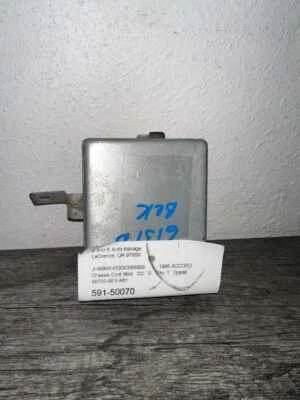 Módulo de control de crucero Honda Accord 1986-1987 n.º: 36700-SE3-A51 Foto 1 de 4