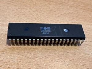 MOS 8501R1 DIP-40 8-Bit Microprocessor IC CPU Commodore 1MHz Processor Rare - Photo 1/2