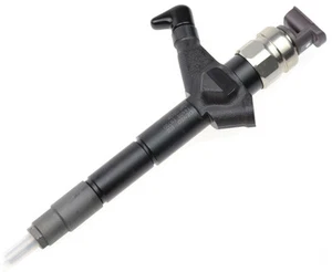 GENUINE DENSO DIESEL INJECTORS NISSAN YD25 NAVARA PATHFINDER D40 SPAIN 2010 ON - Picture 1 of 1