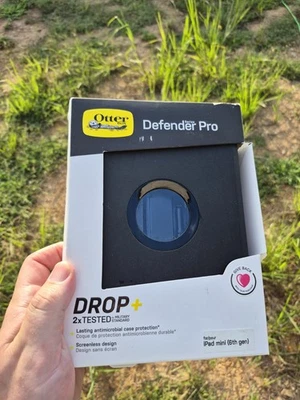 Funda OtterBox Defender Pro para iPad Mini (6.ª generación) - Negra - Nueva caja abierta Foto 1 de 4