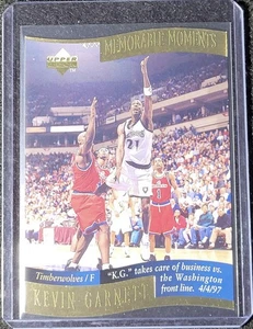1998-99 Upper Deck Momenti Memorabili Kevin Garnett 5 di 10 Die Cut - Foto 1 di 2