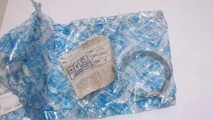 ANELLO GUARNIZIONE FODERO SOSPENSIONE ANTERIORE BEVERLY 400 - 500 PIAGGIO 599266 - Imagen 1 de 1