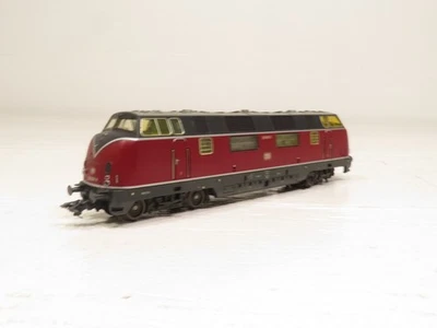 Marklin 3380 HO BR220 Diesel Locomotive LN  - Image 1 of 4
