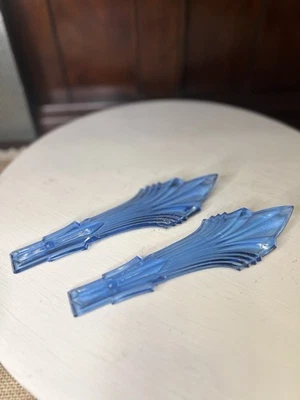 Juego de 2 corbatas antiguas de cortina de ventilador Art Deco de vidrio azul cobalto de la depresión Foto 1 de 3