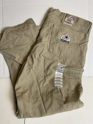 Bulwark FR NWT Mens 42x30 Khaki CAT2 2112 NEW Work Pants - Image 1 of 4