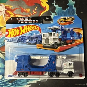 Hot Wheels Track Fleet Ultra Magnus 2025 New! - Picture 1 of 2