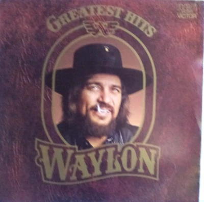 L  12 INCH LP RECORD S/H  GREATEST HITS WAYLON JENNINGS RCA COUNTRY - Image 1 of 3