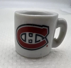 Mini taza con logotipo de Montreal Canadiens de 1,25 - Imagen 1 de 5