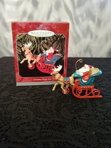 Hallmark Keepsake Christmas Sleigh Ride Ornament 1998 Die-Cast Metal SEE PICS - Picture 1 of 7