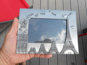 Cadre Porte Photo Etain Construction Tour Eiffel Gargouille Notre Dame de Paris - Picture 1 of 4