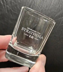 4 x Small Strathisla Distillery Whisky Dram Glasses - Picture 1 of 2