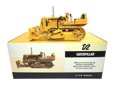 Caterpillar Cat D2 Dozer with Tool Bar Blade - SpecCast 1:16 Scale #CUST782 New - Image 1 of 4