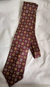 Hart Schaffner & Marx Mens 100% Silk Tie Necktie Red Patterned Made In Italy - Picture 1 of 4