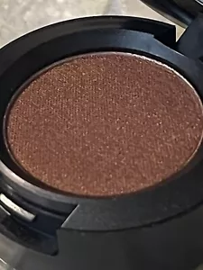 💠MAC Antiqued Veluxe Pearl Eye Shadow .05oz Full Sz New FREE SHIP - Picture 1 of 5