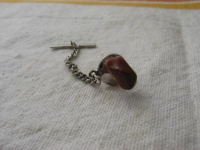 Vintage MAROON GLASS NUGGET w/ SPARKLES Tie Tack Tie Pin Lapel Pin ~ - Image 1 of 4