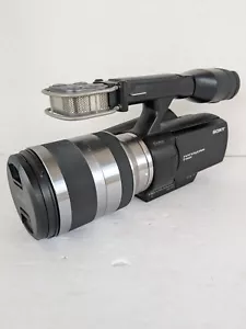 Sony Handycam NEX-VG10 E-Mount Camcorder + 18-200mm Lens - Full HD 1080p WORKS - Picture 1 of 22