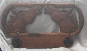 Rustic Primitive Vintage Hand Carved Wood Horse Coat Hat Hook Rack 2 Iron Hooks - Picture 1 of 9