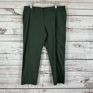 Womens Kirkland Olive Green Nylon Crop Traveling Outdoor Pants Pockets Casual 12 - Picture 1 of 7
