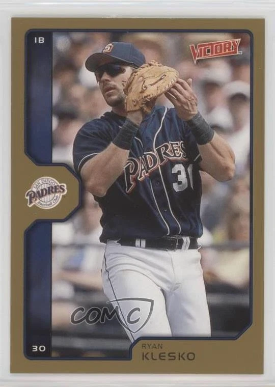 2002 Upper Deck Victory Gold Ryan Klesko #416 - Image 1 of 2