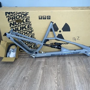 Nukeproof Mega 275 Carbon Frame XL With Rock Shox Super Deluxe Ultimate New - Picture 1 of 21