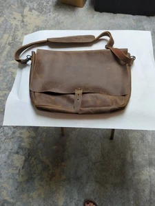 Vintage Hide and Drink Umhängetasche mit Riemen braun Aktentasche Messenger Bag - Bild 1 von 6