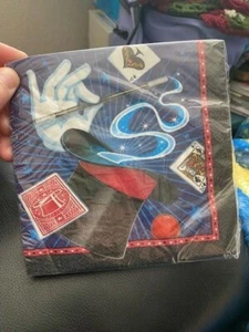 Magic Party Lunch Napkins 16 Per Pack Birthday Party Decorations New!!! - Picture 1 of 2