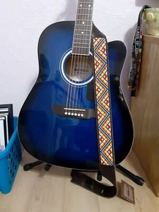 Correa de guitarra estilo nativo americano 2 de AustinThreadCrafts - Imagen 1 de 1