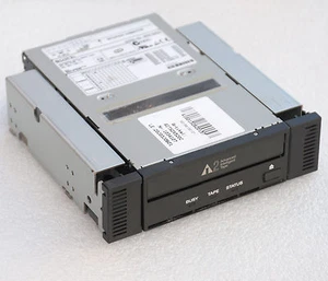50 / 130GB Bandlaufwerk Tape Drive Sony SDX-520C IDE PATA Interface Intern -ST6 - Picture 1 of 1