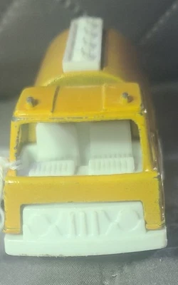  Vintage Tootsie Toy Truck Shell Oil Co Tanker 1970`s Diecast/plástico Amarelo  - Imagem 1 de 3