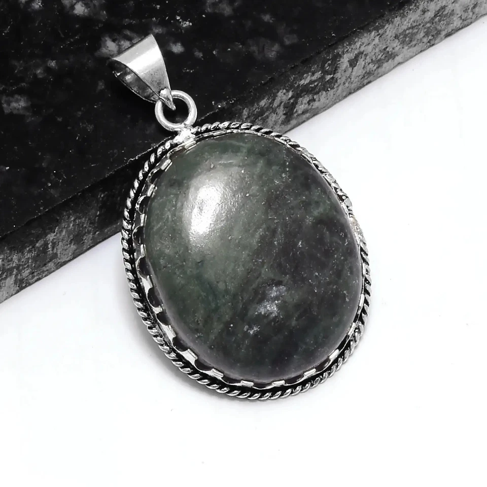 Joyería colgante étnica hecha a mano de serafinita verde 1,92" P-956 Foto 1 de 1