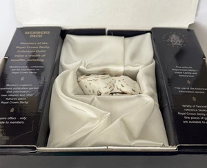 Royal Crown Derby BANK VOLE Paperweight - First Quality Gold Presentation Box - Picture 1 of 7