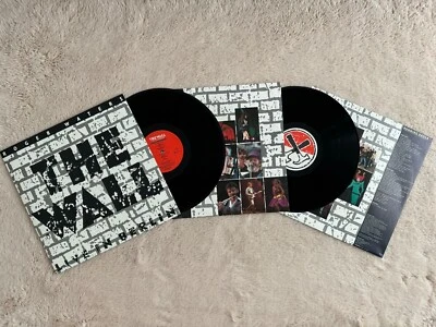 Roger Waters The Wall Live In Berlin 2LP VINYL 1990 OIS EU 1st Pressing UNPLAYED - Image 1 of 4