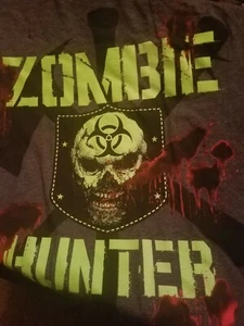 Zombie Hunter Men's T-Shirt Glow In The Dark Size Mediu Bloody  Skull  Biohazard - Picture 1 of 4