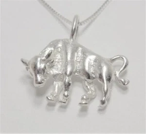 STERLING SILVER BULL TEXAS CATTLE BRAHMA BULL COWBOY RODEO PENDANT NECKLACE - Picture 1 of 7