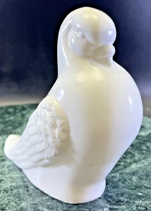 White Ceramic Dove Candle Holder Lenox Candles Inc. OshKosh WI 5 x 4 1/2 x 2 1/2 - Picture 1 of 10