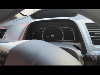 Medidor de velocímetro usado se adapta a: Honda Civic Cluster Sdn 2009 montaje inferior velocímetro Foto 1 de 4