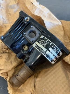 Willys M38 24V Distributor Housing NOS - Image 1 of 2