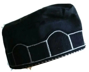 SCHWARZE KAPPE ASO OKE NIGERIAN ASO EBI YORUBA CAP FÜR HERREN/COLLEGE STUDENT/JUGEND.  - Bild 1 von 3