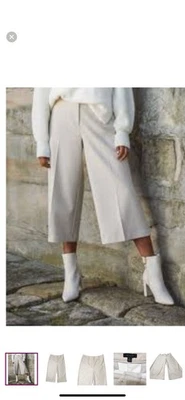 Pantalones cortos de cuero sintético Ann Taylor Loft Petite Foto 1 de 4