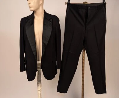 ROGER’S PEET VINTAGE 1930’S MEN’S 2 PC BLACK SUIT W SATIN LAPEL - Image 1 of 4