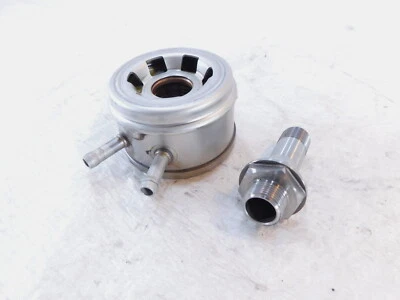 Enfriador de aceite de motor y perno de montaje Honda 1300 ST1300A ST1300AC ST1300P Foto 1 de 4