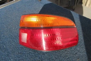1993 Ford Escort TAIL LIGHT ASSEMBLY GOOD USED ORIGINAL 1994 1995 - Picture 1 of 10