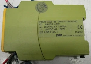 Pilz PNOZ Xv2 3S 24vdc 250 VAC 5A 250VA Safety Relay  used - Picture 1 of 6