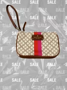 VINTAGE GENTLY USED KATE SPADE WRISTLET - Picture 1 of 5