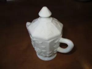 Bellissima zuccheriera per uva Westmoreland vintage con pannelli bianchi! 5"x5" per Natale! - Foto 1 di 6