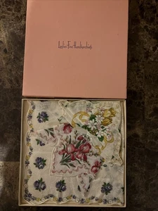NUEVO 3 Pañuelos Vintage Damas Caja Original Floral Colorido Gráfico Estampado - Imagen 1 de 5