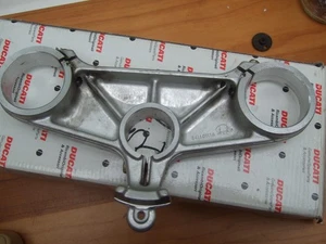 Ducati Top Fork Clamp 52320131 Multistrada - Picture 1 of 3