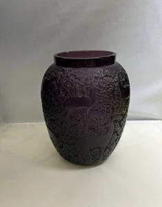 Lalique France lila Glas Vase Hirsch im Waldrelief signiert - Bild 1 von 13