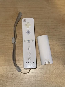 Official Nintendo Wii Wii U Remote - White With Strap Working - Picture 1 of 2