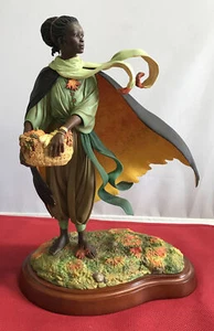 Thomas Blackshear ~ Autumn (Girl dressed for Autumn) ~ Sculpture #2374 - EUC - Picture 1 of 7